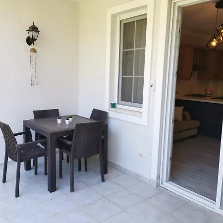 Appartement Cam Ormani Icinde Havuzlu Daire Fethiye