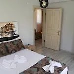 Cam Ormani Icinde Havuzlu Daire * Fethiye