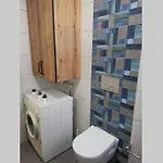 Cam Ormani Icinde Havuzlu Daire