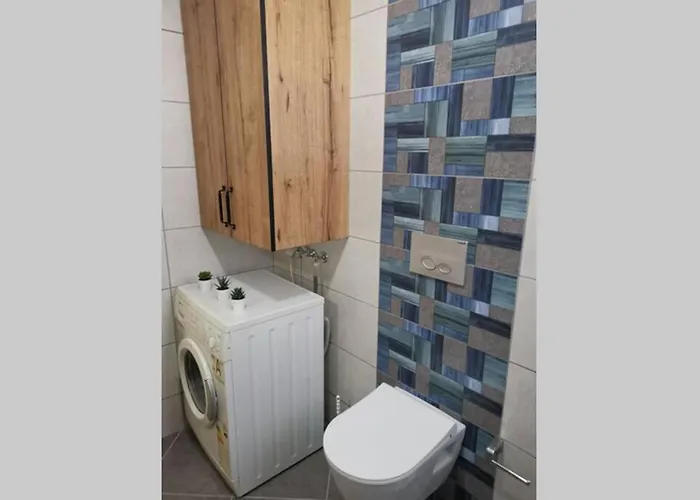 Cam Ormani Icinde Havuzlu Daire